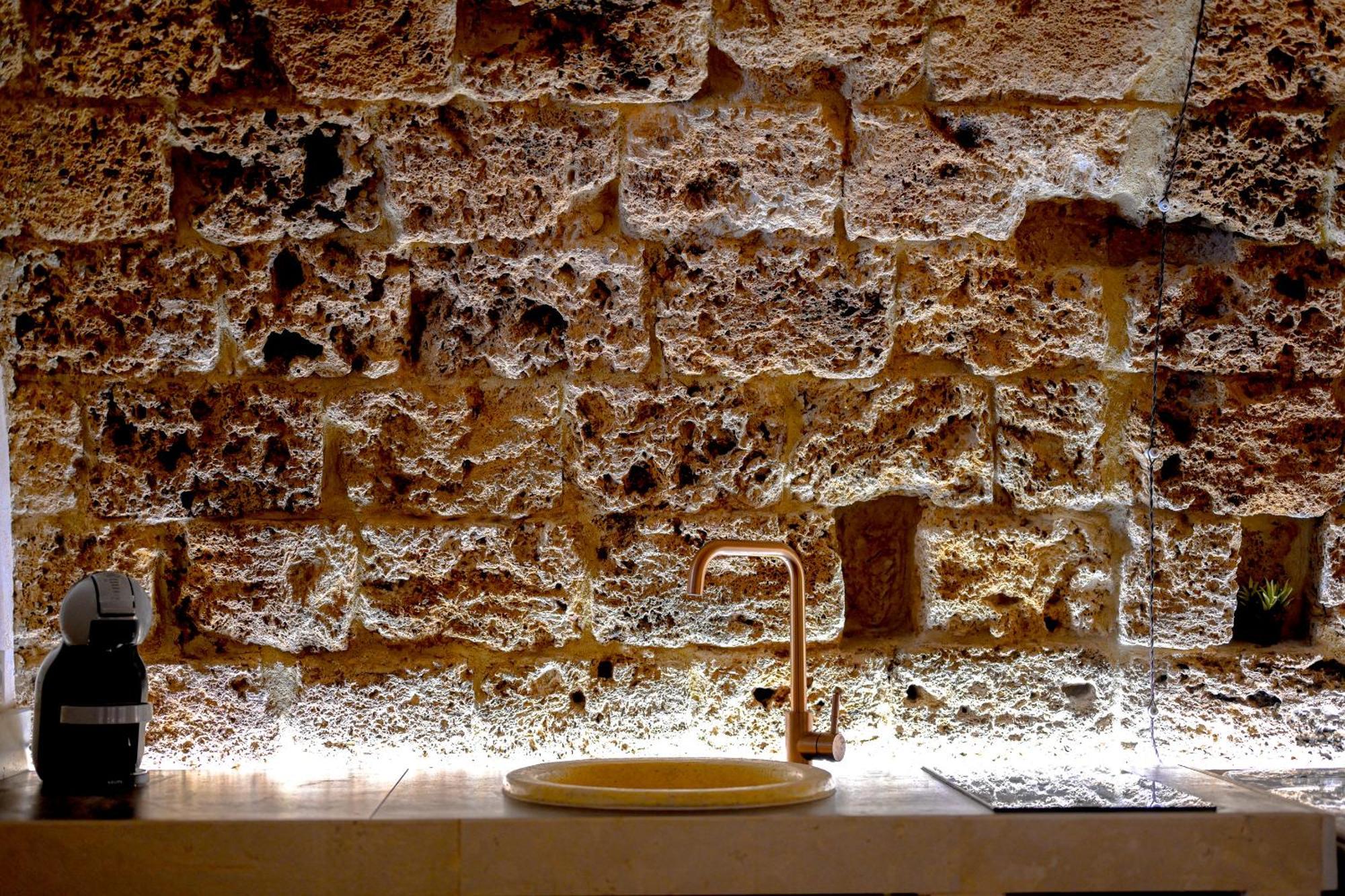 La Grotta, Luxury Suite & Spa Ното Экстерьер фото