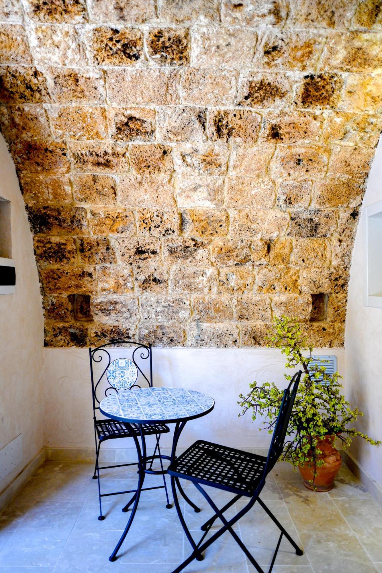 La Grotta, Luxury Suite & Spa Ното Экстерьер фото